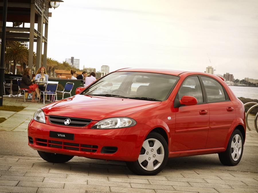  Holden Viva Hatchback 2005 года  (фото 4 из 21)